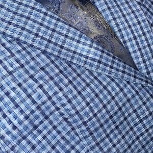 Boys Isaac Mizrahi blazer size 7.